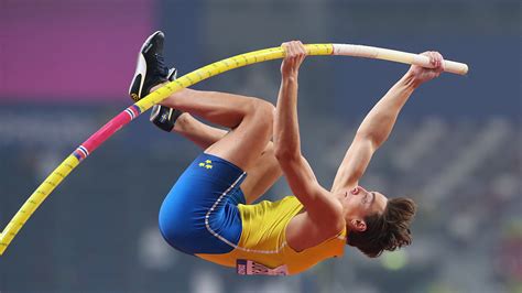Mar 7, 2022 · Sweden's Armand Duplantis broke his own men's pole vault world record on Monday, soaring 6.19 metres on his third attempt at the Belgrade Indoor Meeting in a performance he could only describe as ... 